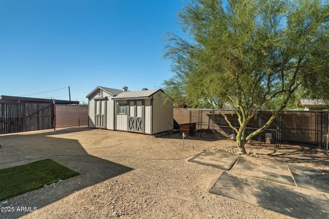 732 E HONDA BOW Road, Phoenix, AZ 85086