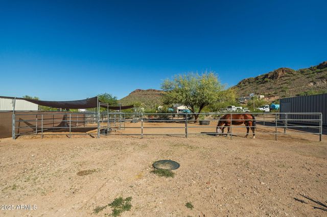 732 E HONDA BOW Road, Phoenix, AZ 85086