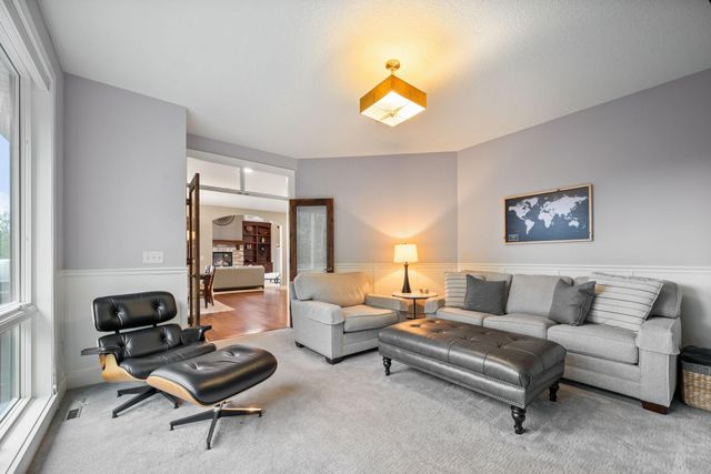 15510 53rd Avenue N, Plymouth, MN 55446