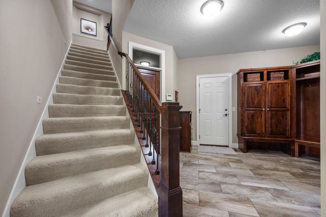 15510 53rd Avenue N, Plymouth, MN 55446