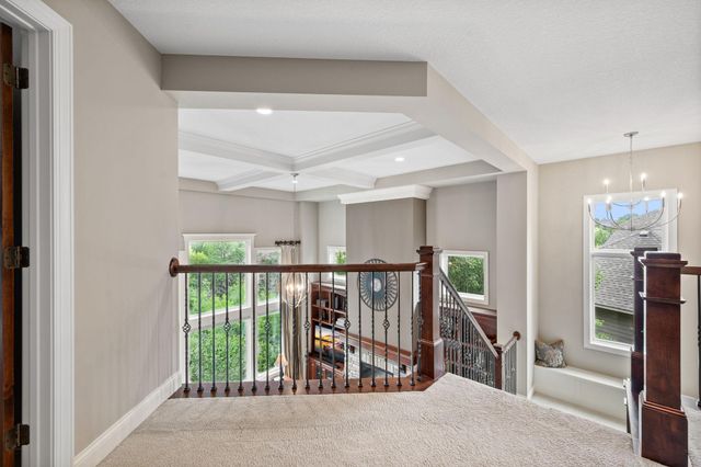 15510 53rd Avenue N, Plymouth, MN 55446