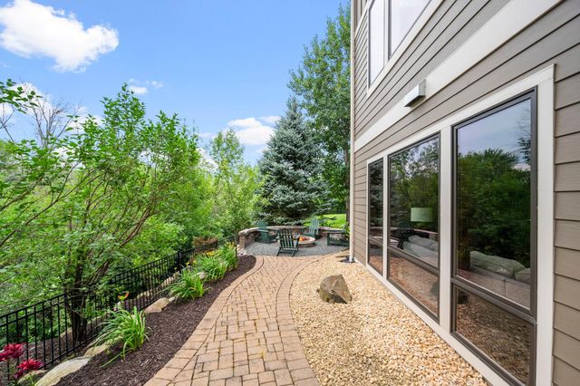 15510 53rd Avenue N, Plymouth, MN 55446