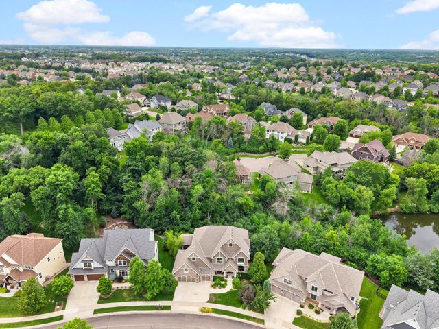 15510 53rd Avenue N, Plymouth, MN 55446