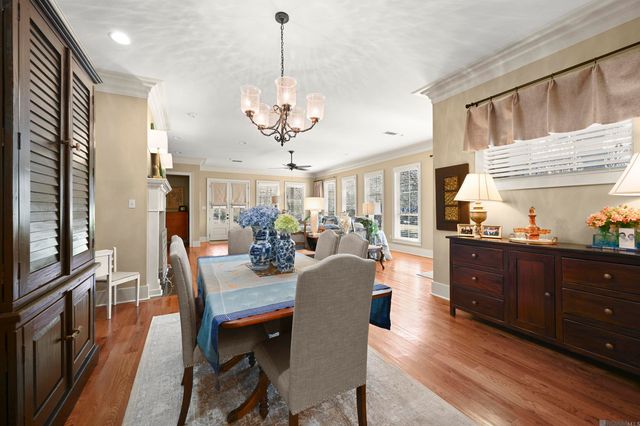 1385 Lobdell Ave, Baton Rouge, LA 70806