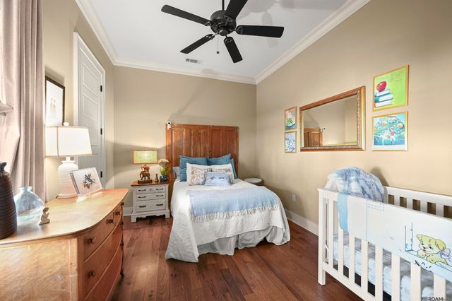 1385 Lobdell Ave, Baton Rouge, LA 70806