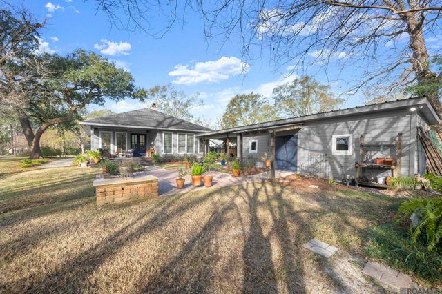 1385 Lobdell Ave, Baton Rouge, LA 70806