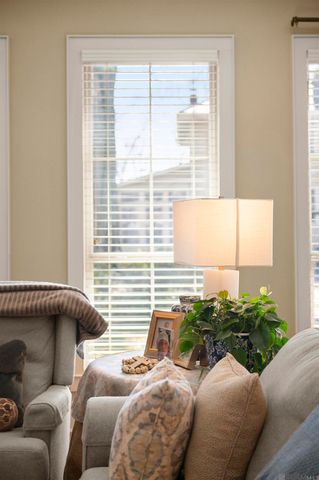 1385 Lobdell Ave, Baton Rouge, LA 70806