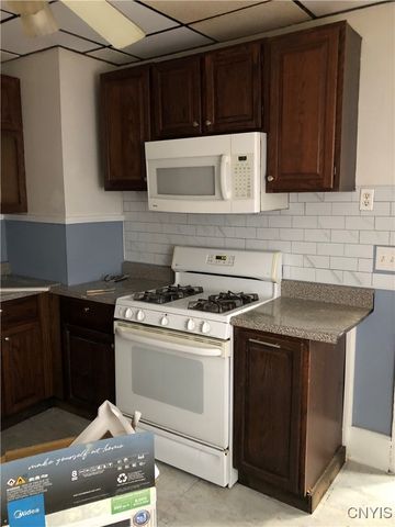 313-315 Robinson Street 313, Syracuse, NY 13203
