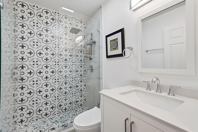 5 Via De Casas Sur 105, Boynton Beach, FL 33426