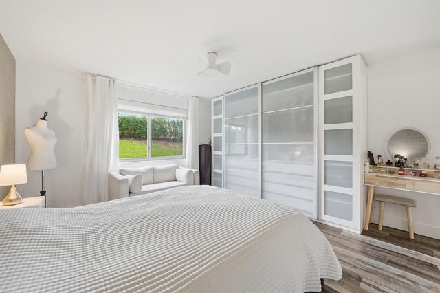 5 Via De Casas Sur 105, Boynton Beach, FL 33426