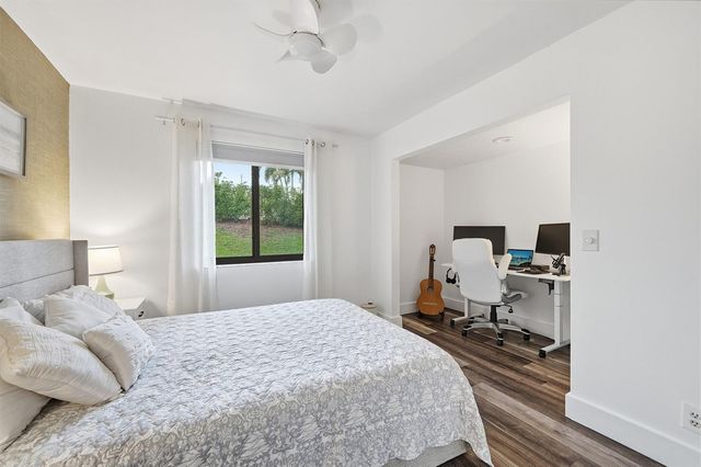 5 Via De Casas Sur 105, Boynton Beach, FL 33426