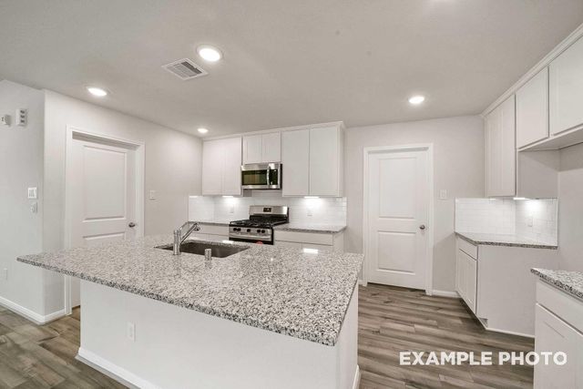 1102 Arbor Drive, Beasley, TX 77417