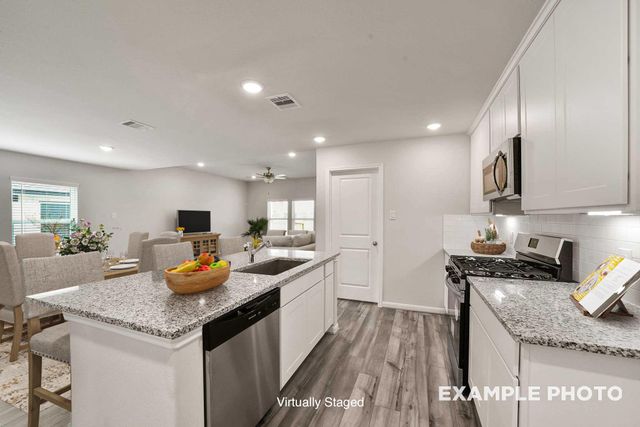 1102 Arbor Drive, Beasley, TX 77417