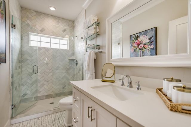 513 Oleander DR, Granite Shoals, TX 78654