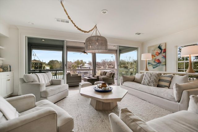 513 Oleander DR, Granite Shoals, TX 78654