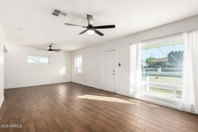 9222 S MONTEZUMA Street, Phoenix, AZ 85041