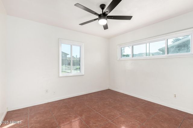 9222 S MONTEZUMA Street, Phoenix, AZ 85041