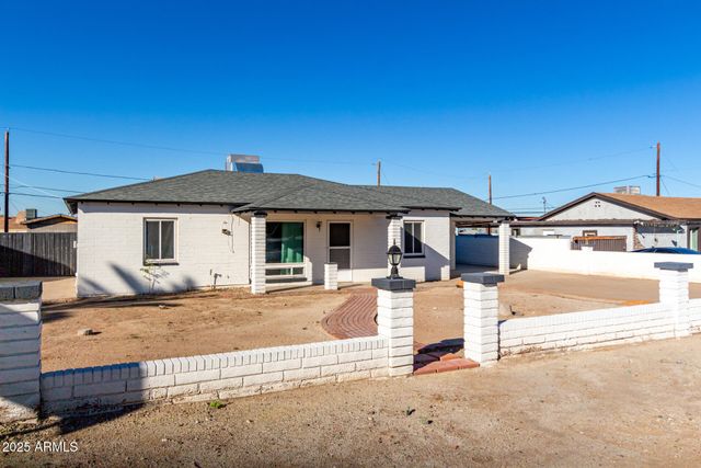 9222 S MONTEZUMA Street, Phoenix, AZ 85041