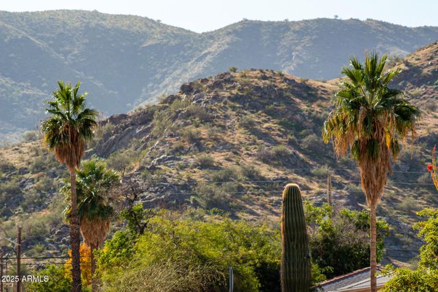 9222 S MONTEZUMA Street, Phoenix, AZ 85041