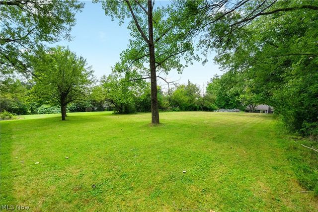 9371 Avery Road, Broadview Heights, OH 44147