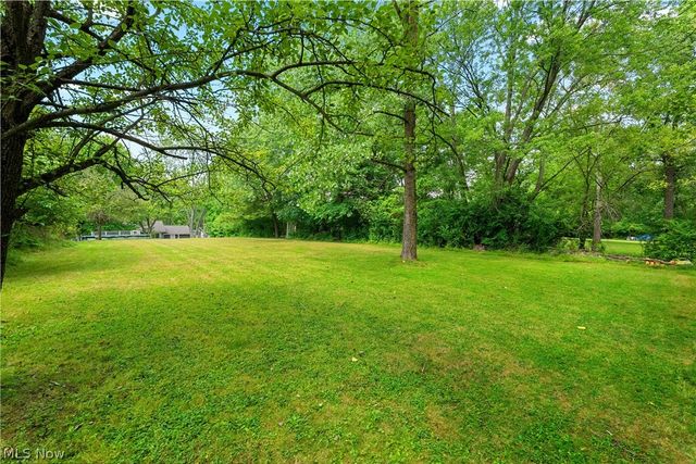 9371 Avery Road, Broadview Heights, OH 44147