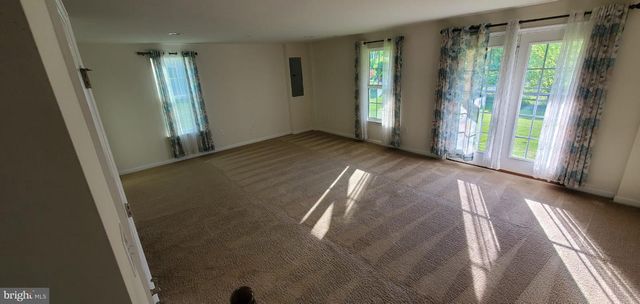 1748 LYDIA DR, Hatfield, PA 19440