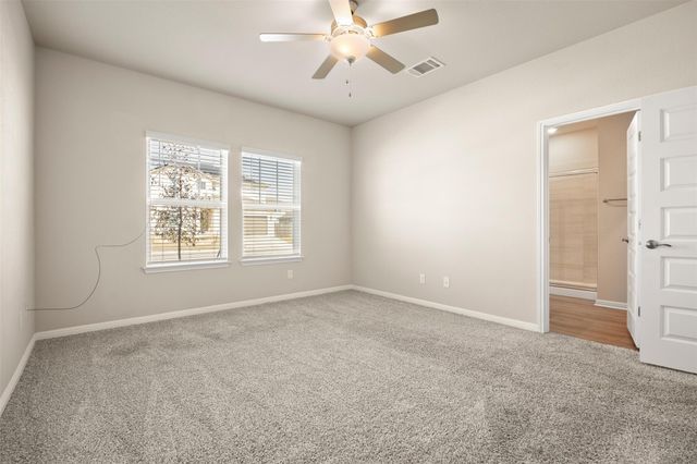 202 Fairmeadow Downs DR, Hutto, TX 78634