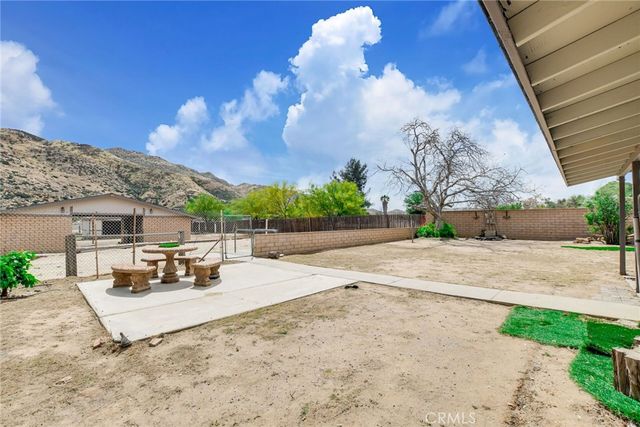 582 Wesley, Banning, CA 92220