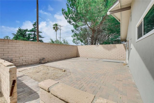 582 Wesley, Banning, CA 92220