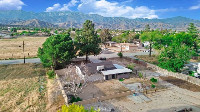 582 Wesley, Banning, CA 92220