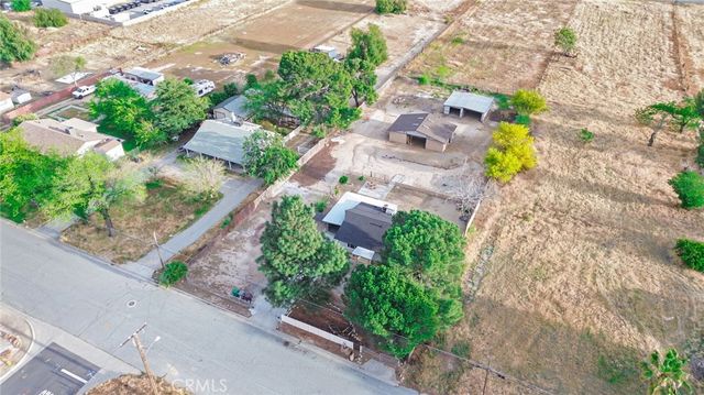 582 Wesley, Banning, CA 92220