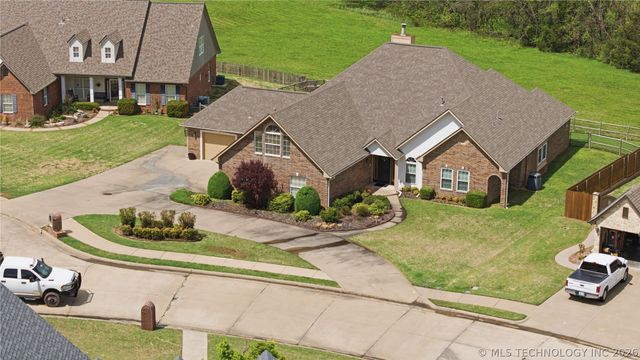 3302 Callaway Drive, Claremore, OK 74019