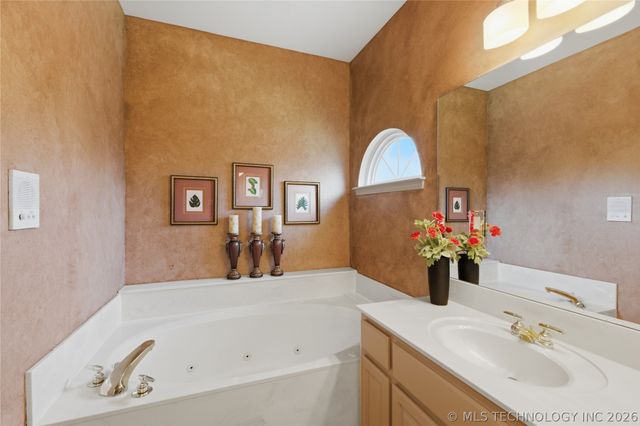 3302 Callaway Drive, Claremore, OK 74019