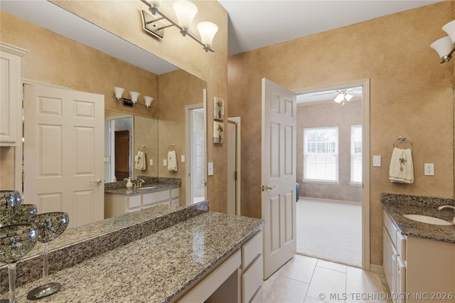 3302 Callaway Drive, Claremore, OK 74019