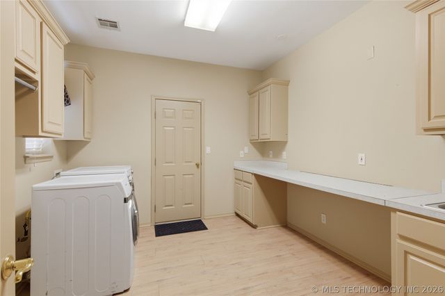 3302 Callaway Drive, Claremore, OK 74019