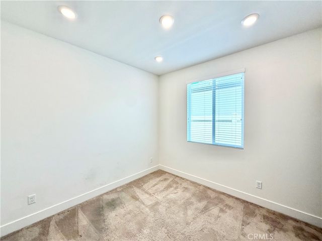 34390 Coconut Circle, Winchester, CA 92596
