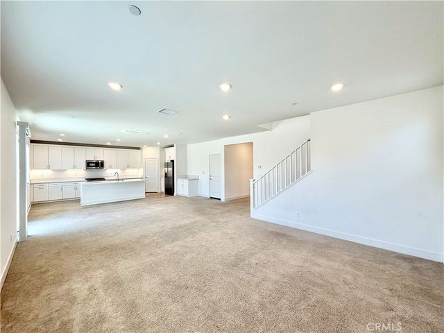 34390 Coconut Circle, Winchester, CA 92596