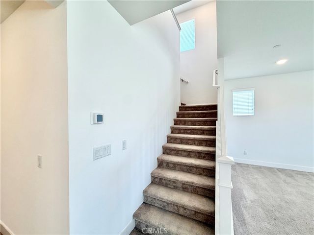 34390 Coconut Circle, Winchester, CA 92596