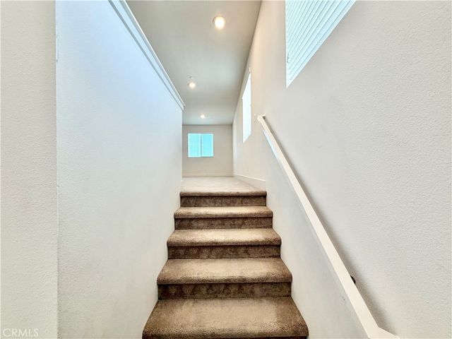 34390 Coconut Circle, Winchester, CA 92596