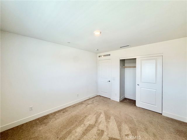 34390 Coconut Circle, Winchester, CA 92596