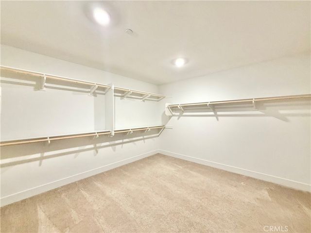 34390 Coconut Circle, Winchester, CA 92596