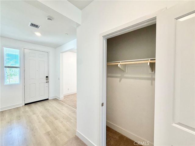 34390 Coconut Circle, Winchester, CA 92596