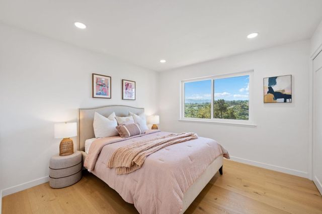 2519 Lincoln Avenue, Belmont, CA 94002