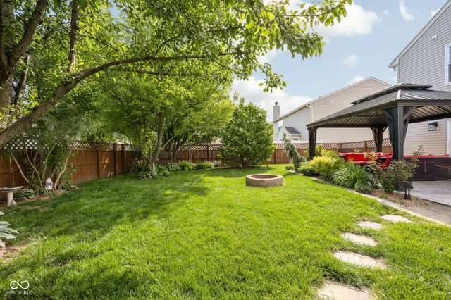 1824 Creekside Drive, Brownsburg, IN 46112