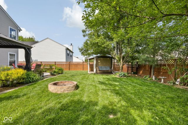 1824 Creekside Drive, Brownsburg, IN 46112