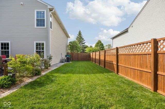 1824 Creekside Drive, Brownsburg, IN 46112