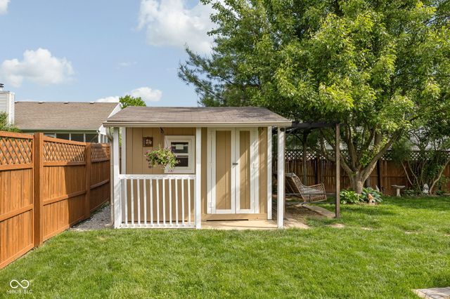 1824 Creekside Drive, Brownsburg, IN 46112