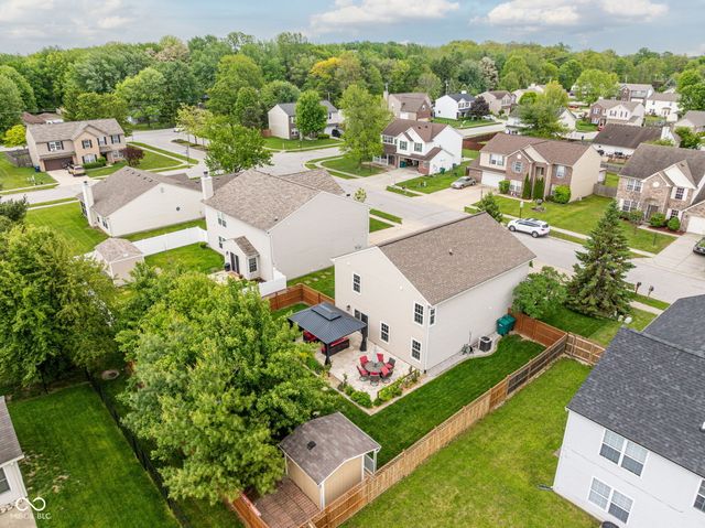 1824 Creekside Drive, Brownsburg, IN 46112