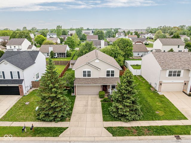 1824 Creekside Drive, Brownsburg, IN 46112