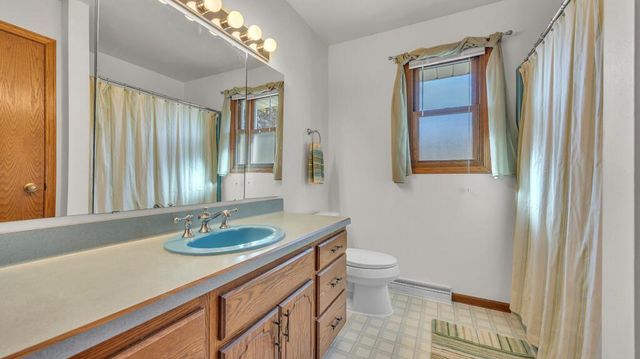 1306 Castle AVENUE, Sheboygan, WI 53081